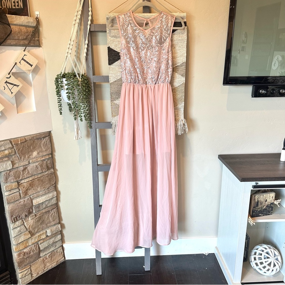As U Wish Pale Pink Mesh Sleeveless Gown Formal Dress Prom Size 3 #248